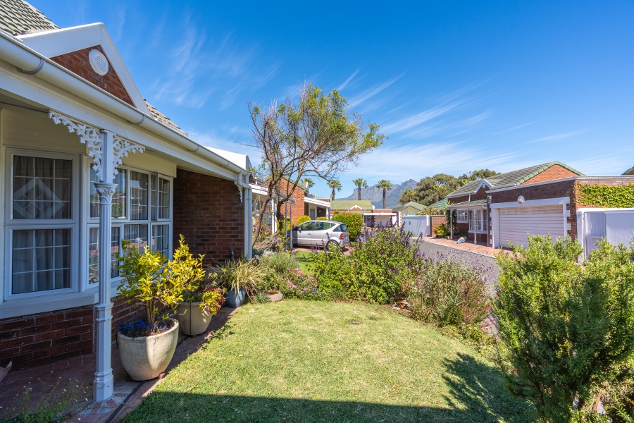 3 Bedroom Property for Sale in Pinelands Western Cape